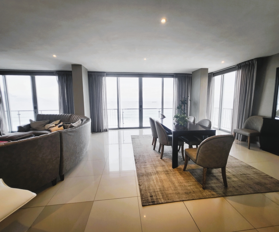 2 Bedroom Property for Sale in Beachfront Western Cape